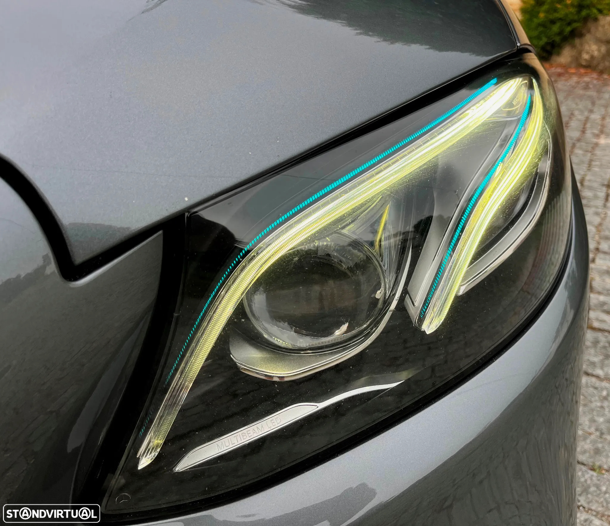Mercedes-Benz E 220 d 4Matic T 9G-TRONIC AMG Line - 18