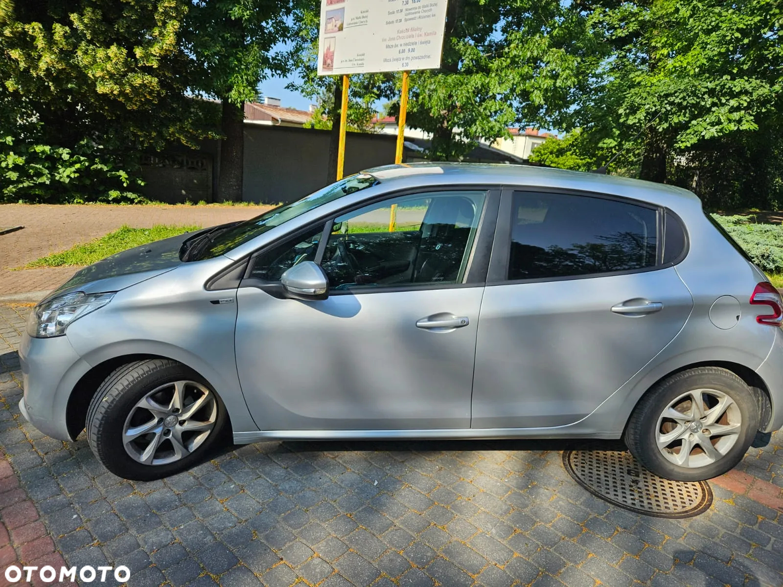 Peugeot 208 1.2 PureTech Style - 14