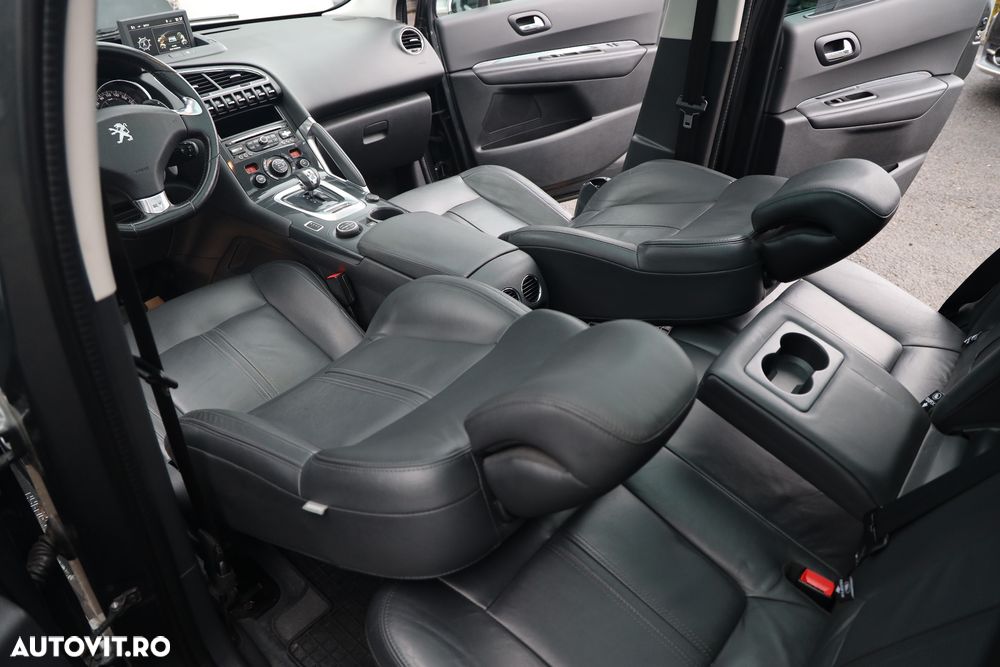 Peugeot 3008 HYbrid4 2.0 HDI FAP ETG + Electric - 10