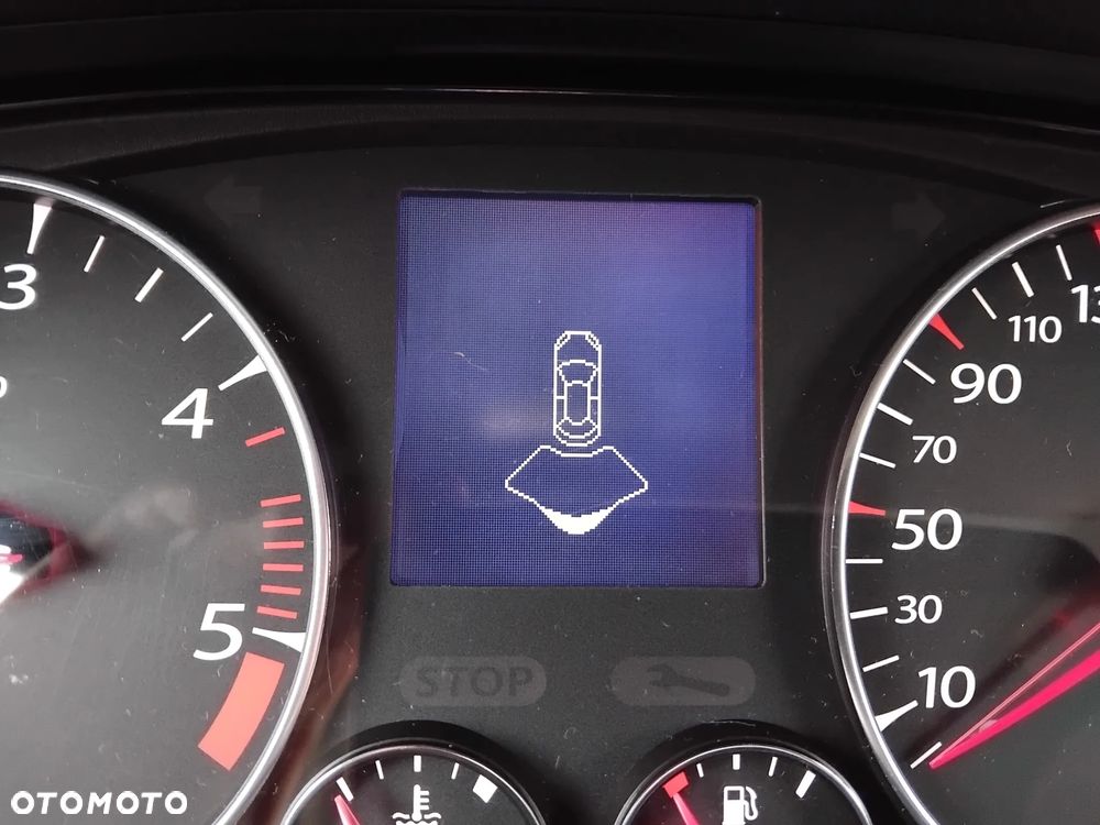 Renault Laguna ENERGY dCi 130 FAP Start-Stop Limited - 11