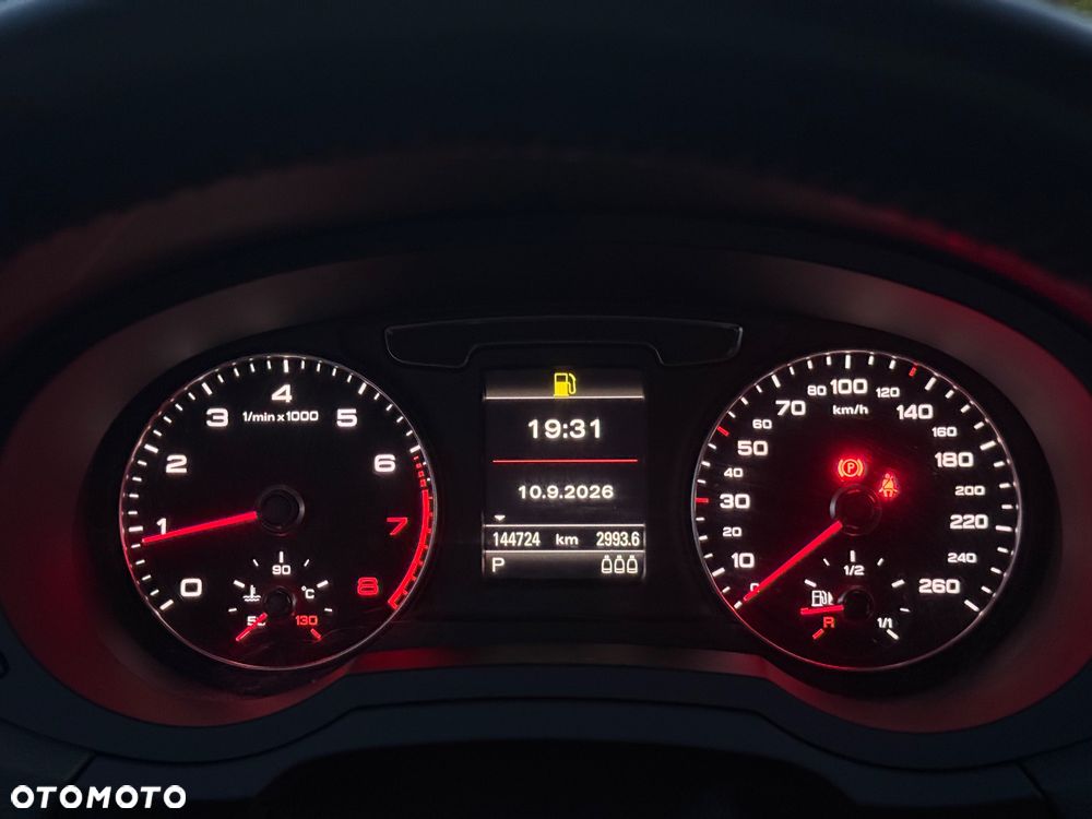 Audi Q3 1.4 TFSI S tronic - 10