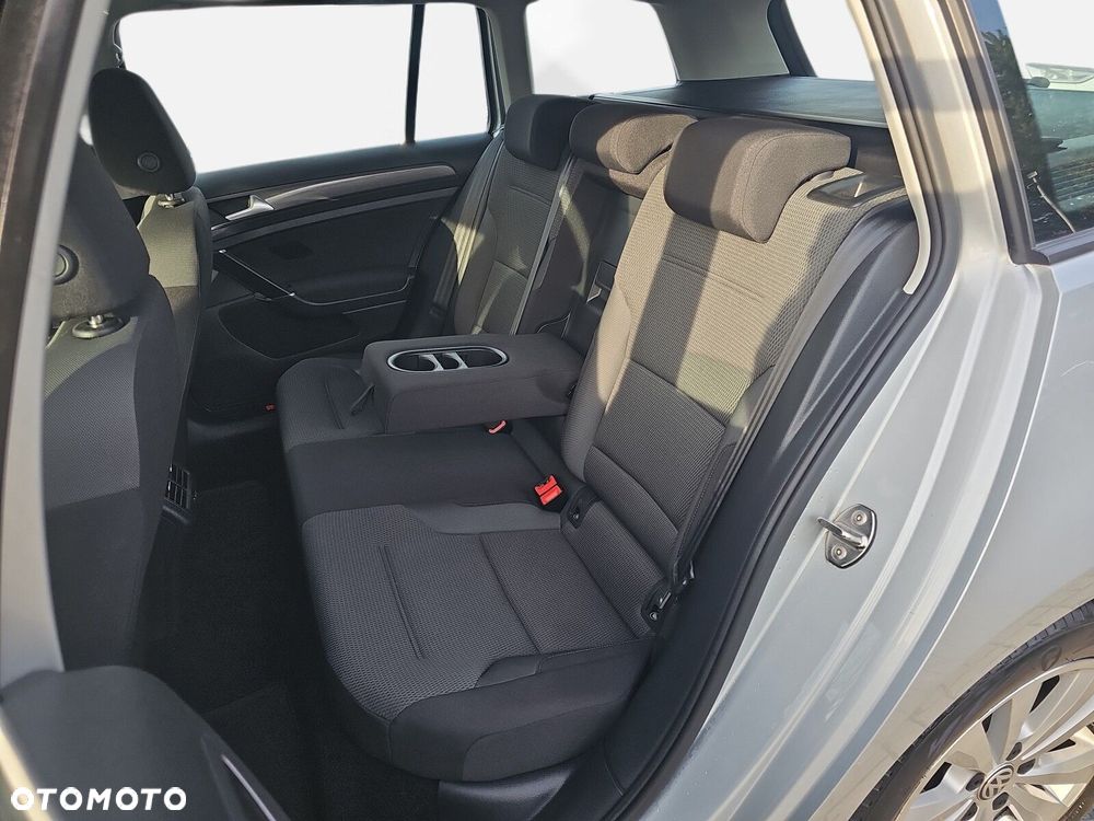 Volkswagen Golf VII 2.0 TDI BMT Comfortline - 18
