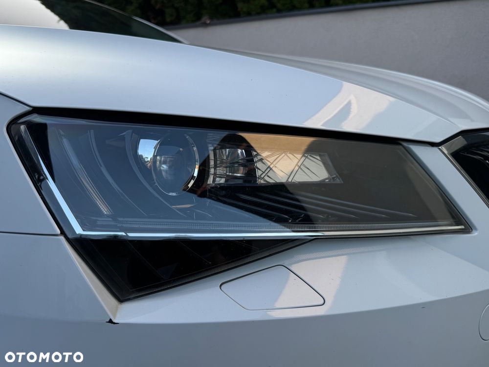 Skoda Superb 2.0 TDI DSG L&K - 12