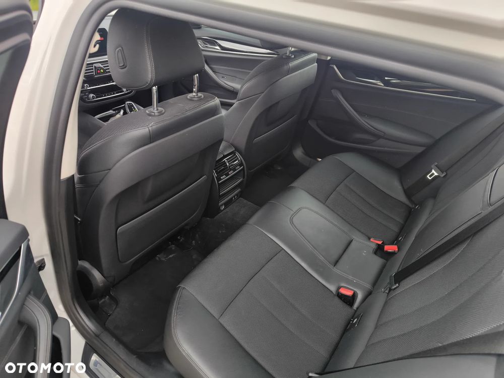 BMW Seria 5 - 14
