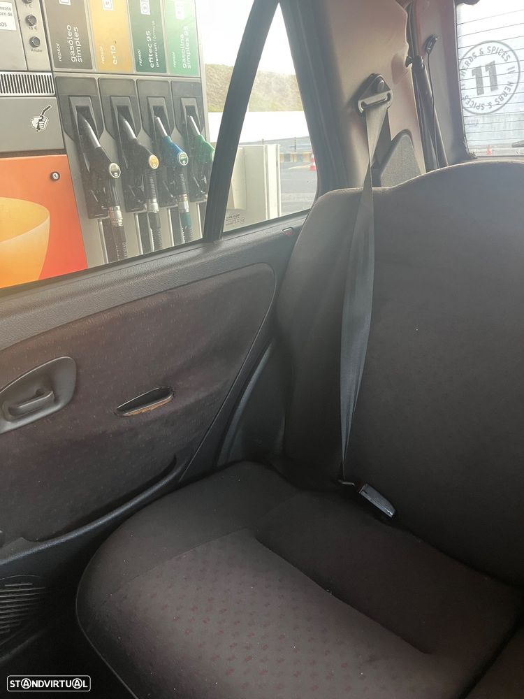 Citroën Saxo 1.1i SX - 9