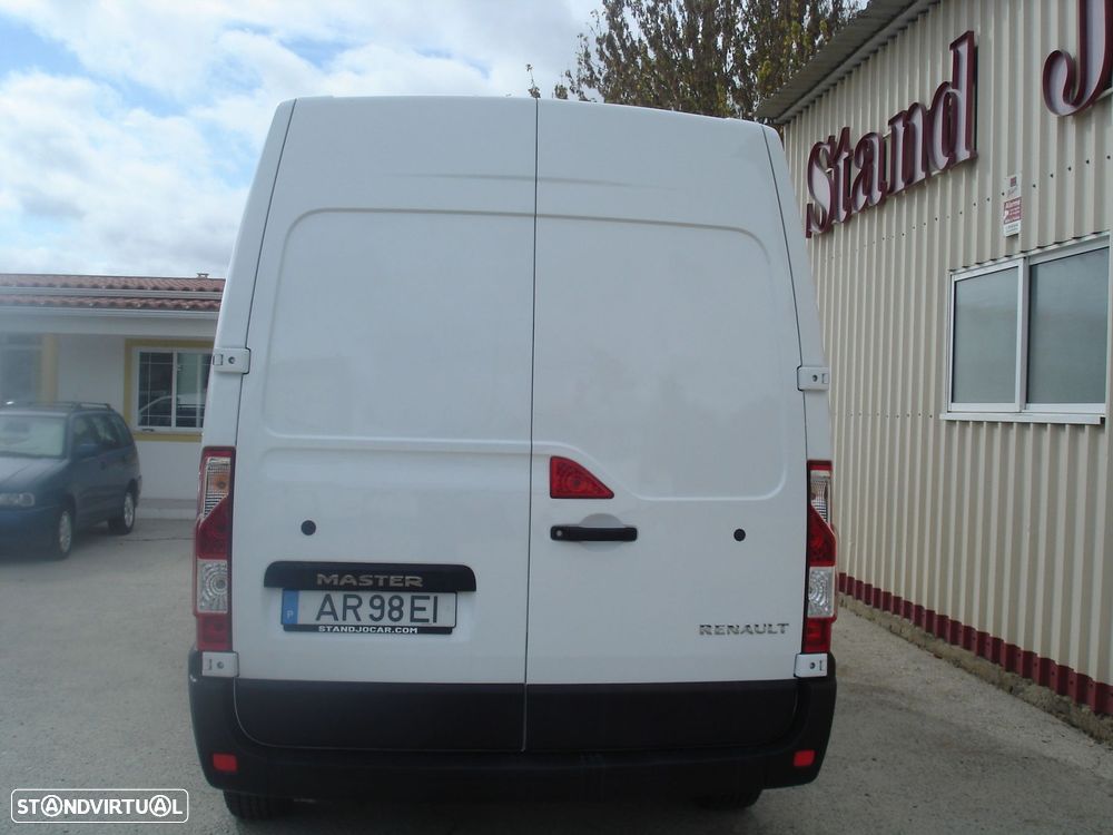 Renault Master 2300-150 CV - 5