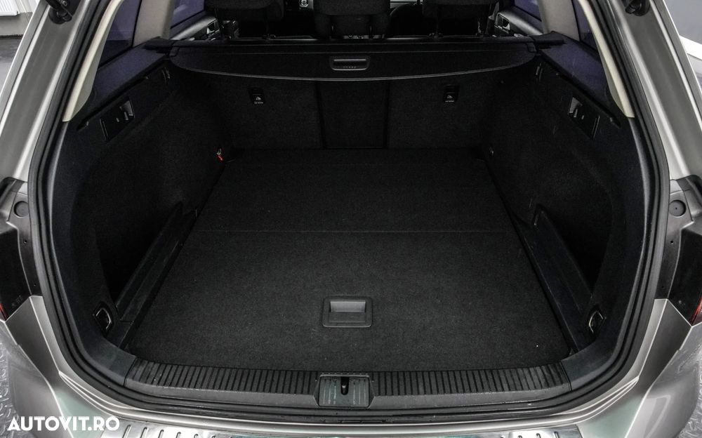 Volkswagen Passat Variant 1.6 TDI Comfortline - 19