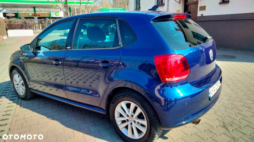 Volkswagen Polo - 2