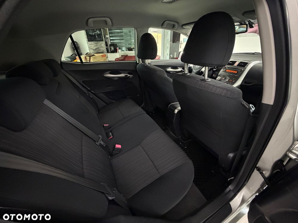Toyota Auris 1.6 VVT-i Prestige MM - 33