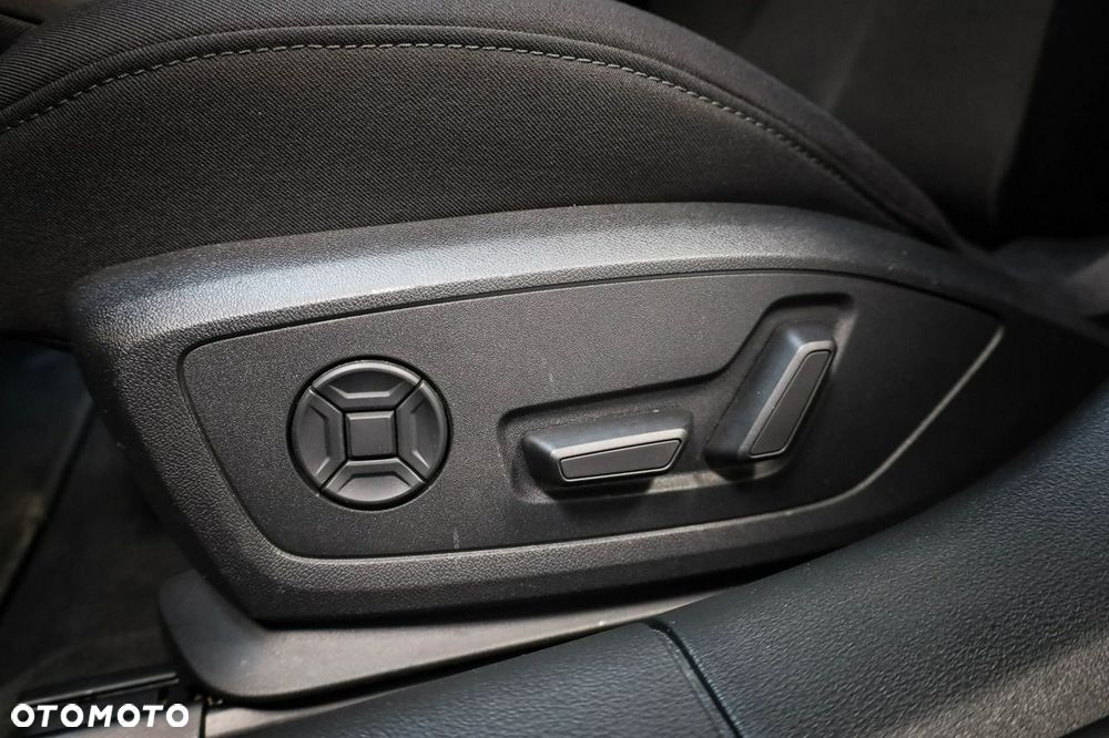 Audi A6 Avant - 18