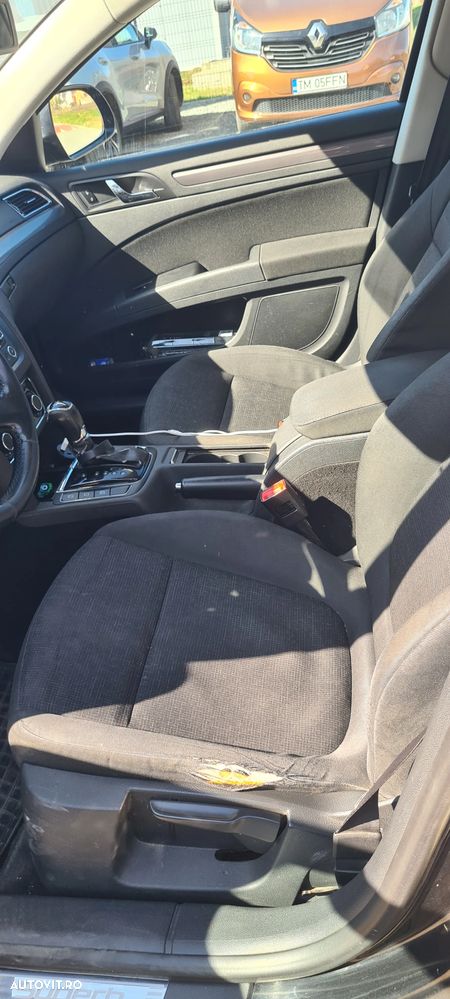 Skoda Superb 2.0 TDI Active - 9