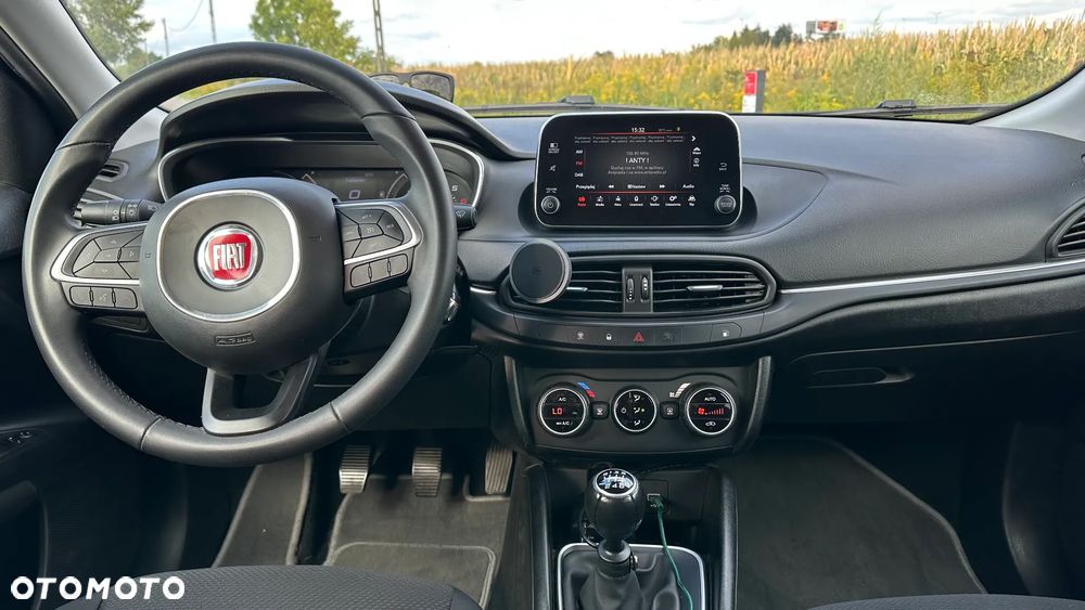 Fiat Tipo 1.4 T-Jet 16v Lounge EU6 - 8