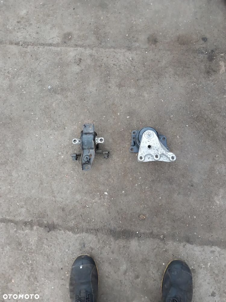 Poduszki Silnika skrzyni Toledo - 3