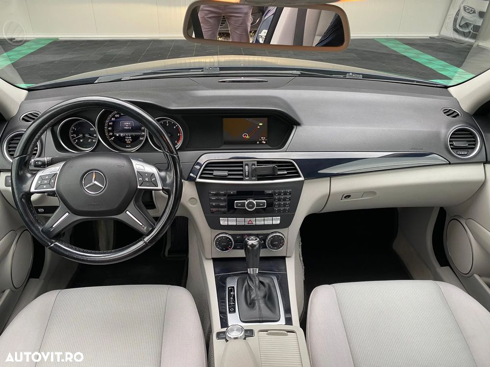 Mercedes-Benz C - 5
