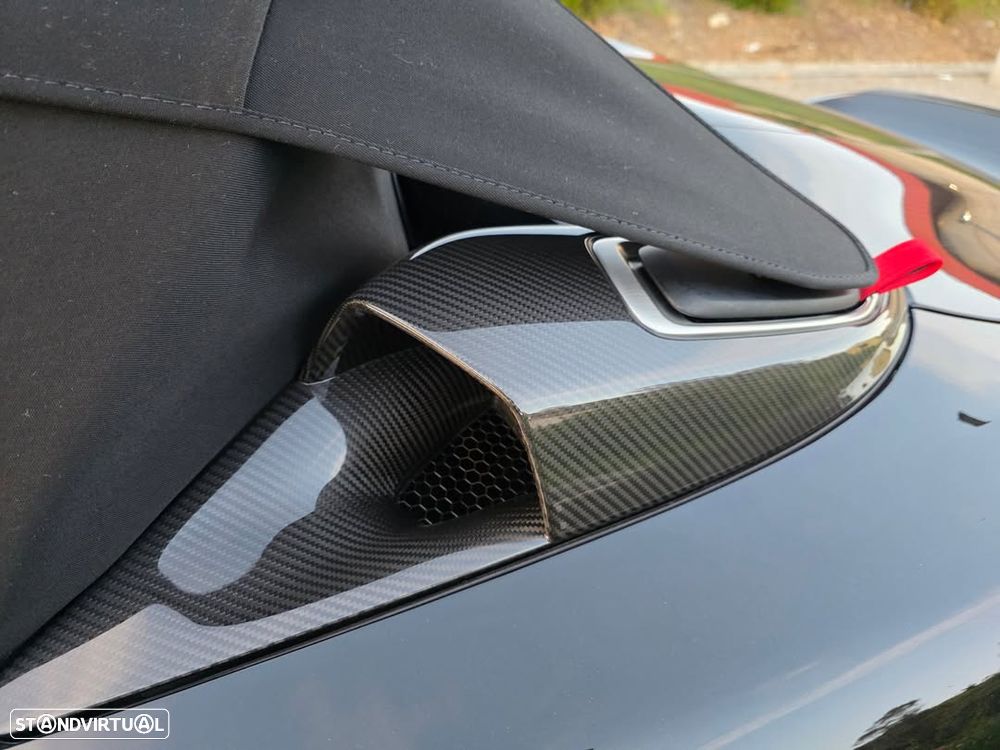 Porsche 718 Spyder RS - 9