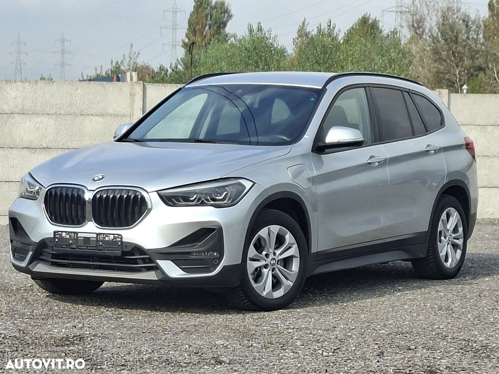 BMW X1 xDrive25e Advantage - 1