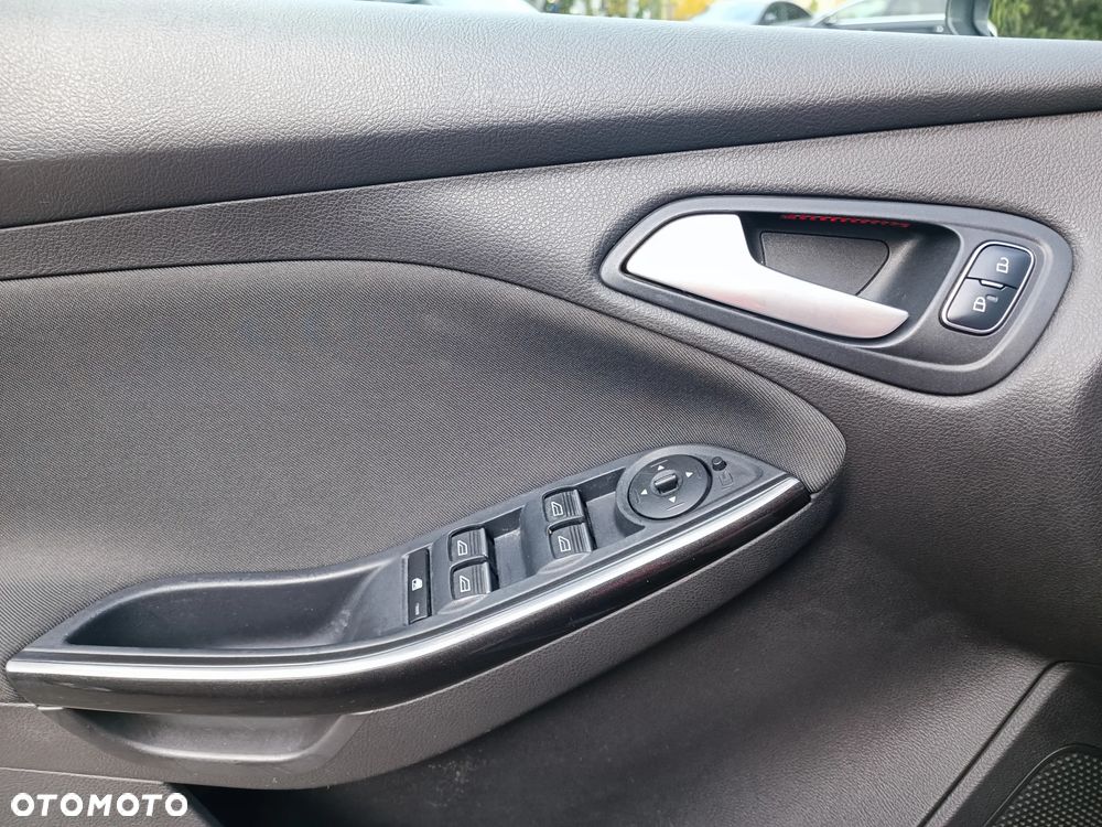 Ford Focus 2.0 TDCi Titanium ASS PowerShift - 23
