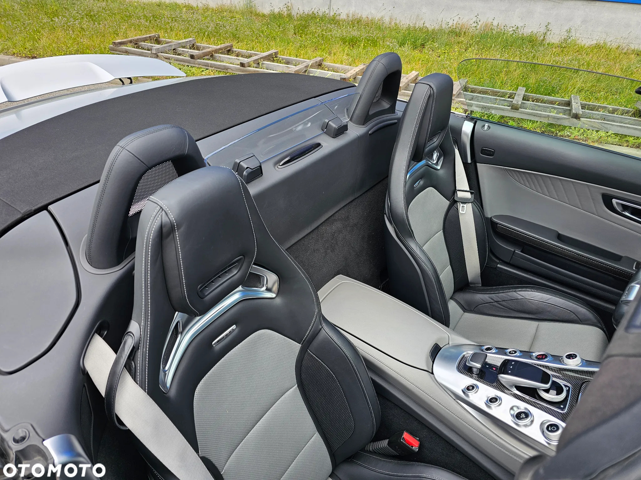 Mercedes-Benz AMG GT C Roadster Speedshift 7G-DCT - 12