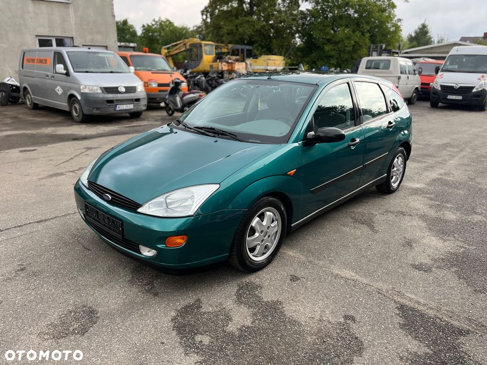 Ford Focus - 1