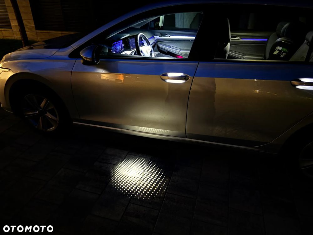 Volkswagen Golf 2.0 TDI Life - 14