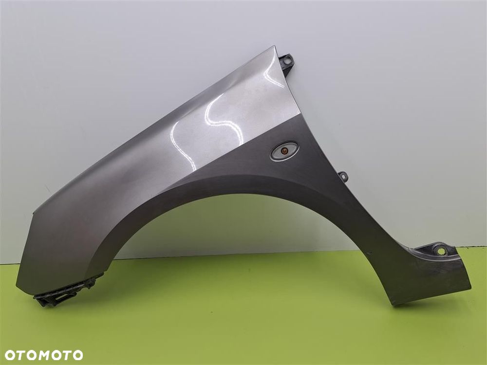 Błotnik przedni lewy Peugeot 307  I 2001-2005R LAK:KDA SZARY - 1