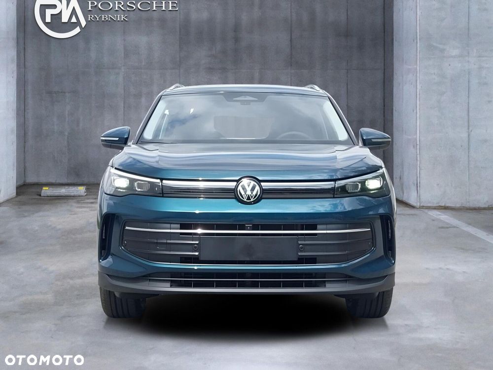 Volkswagen Tiguan - 9
