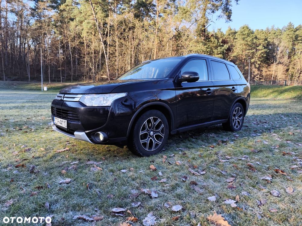 Mitsubishi Outlander 2.2 DID Instyle Navi 4WD - 10