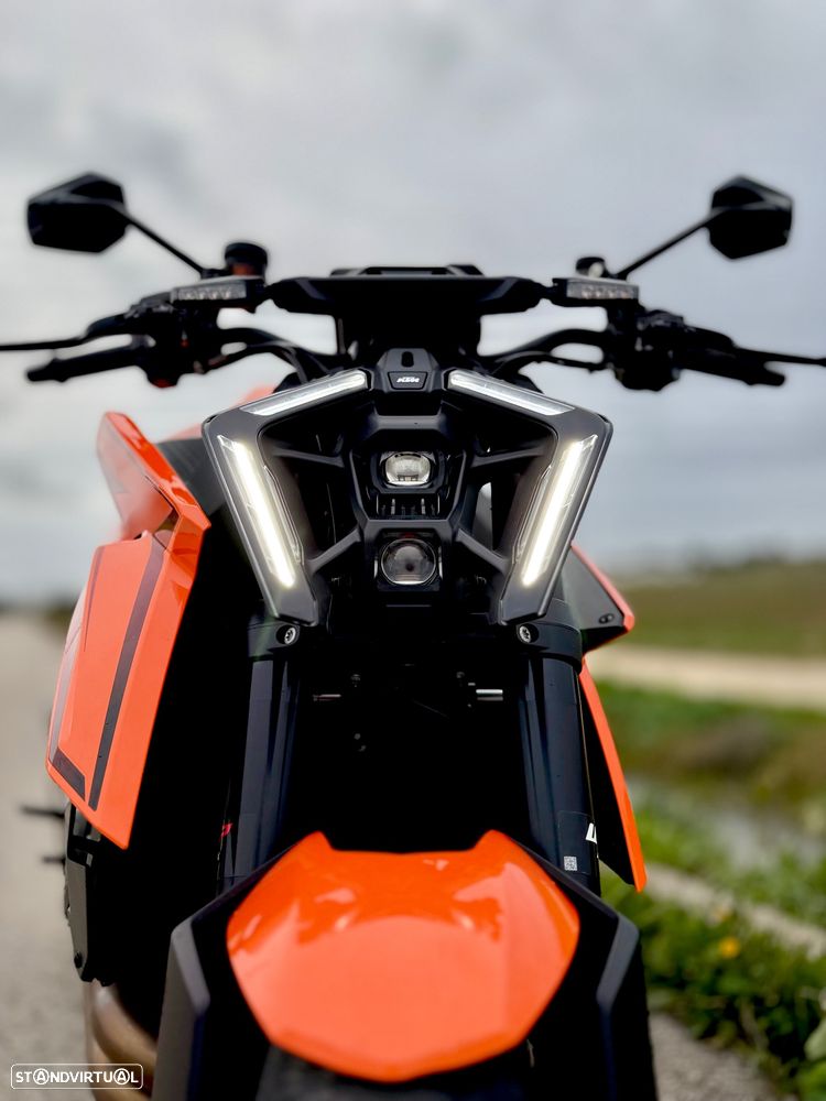KTM Superduke 1390 R - 9