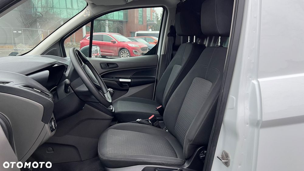 Ford Transit Connect - 9