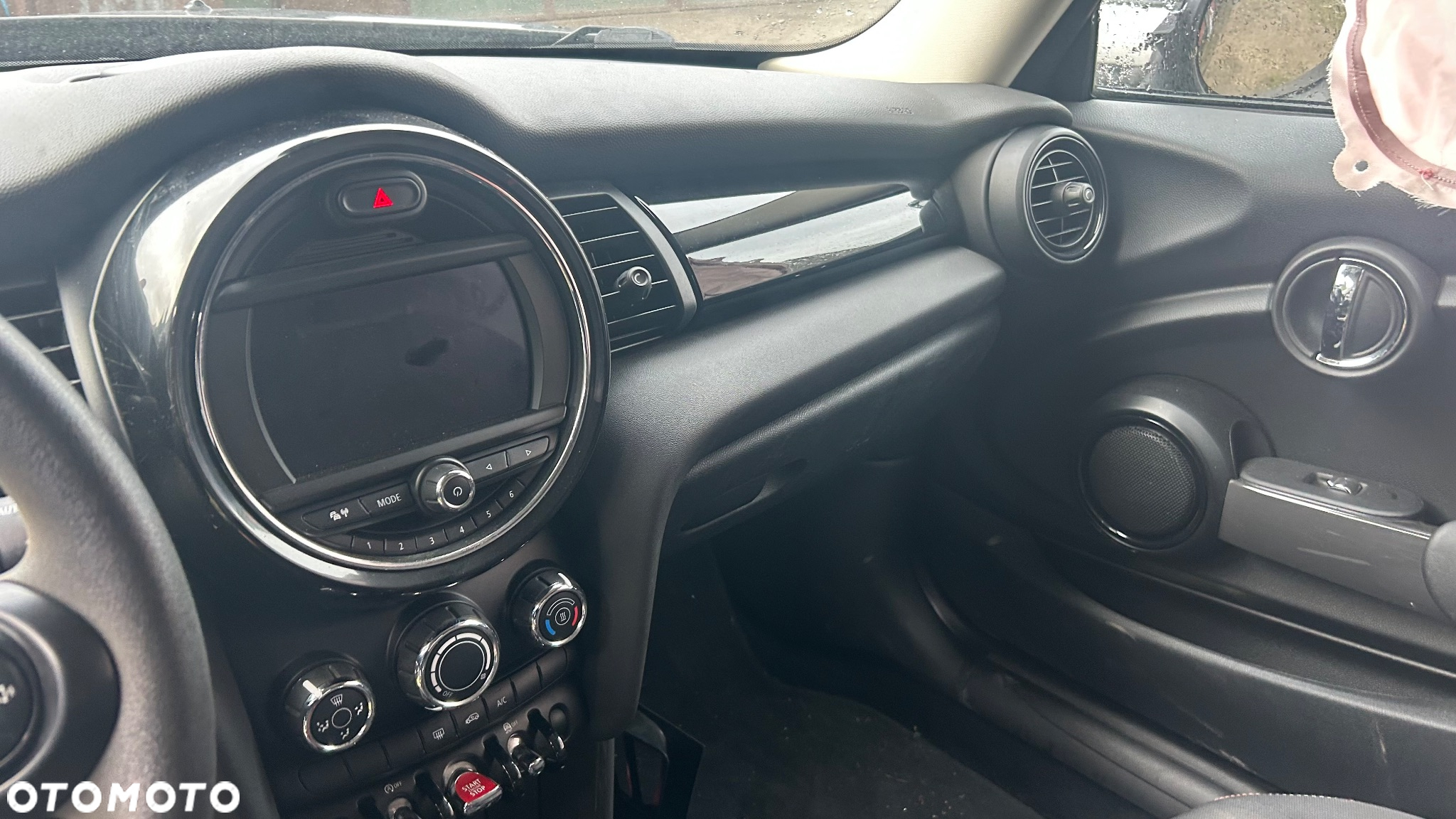 MINI ONE Standard - 10