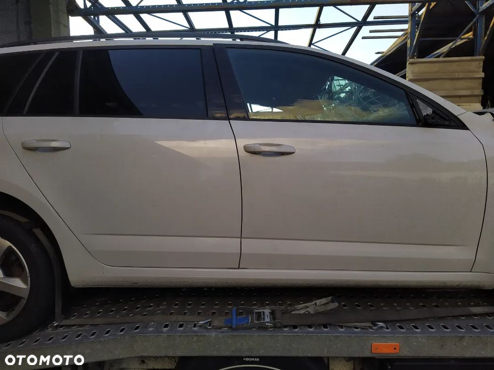 Drzwi skoda octavia 3 sedan kombi kolor LA7W LF9E LF9F LF9R LS9R LF5A LF7Y - 3