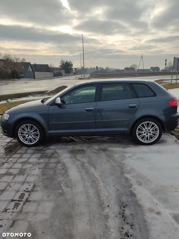 Audi A3 Sportback 2.0 TDI DPF Attraction - 6