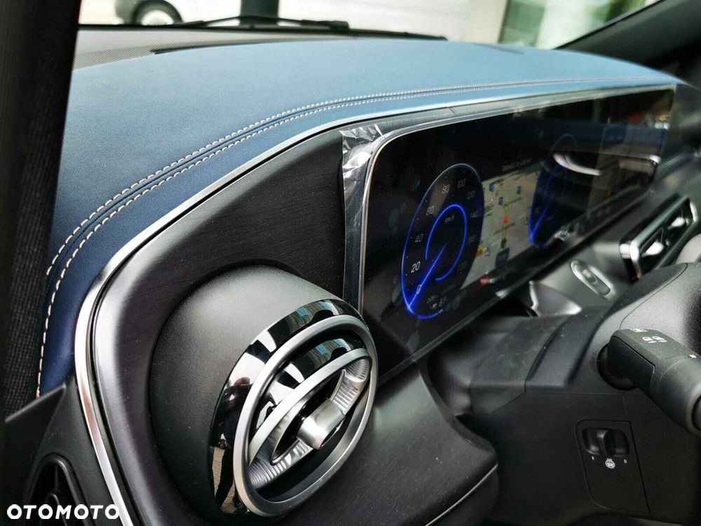 Mercedes-Benz EQV - 23