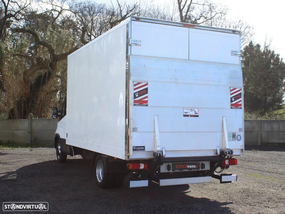 Iveco Daily Contentor com Plataforma Elevatoria e IVA - 8