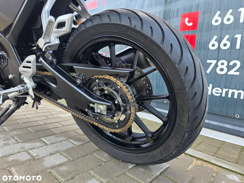 Yamaha YZF - 7