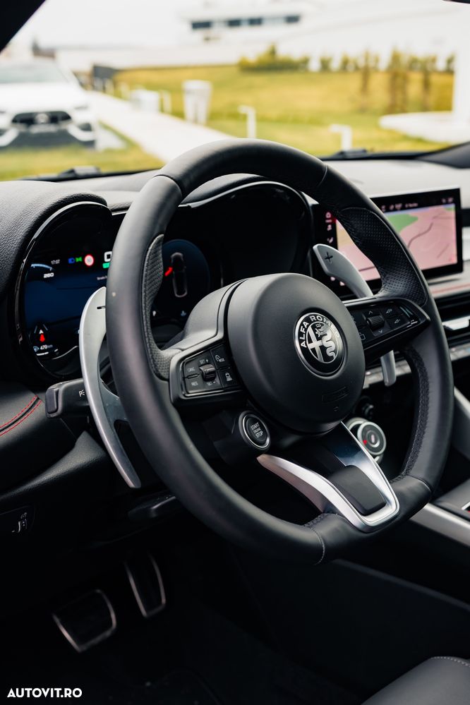 Alfa Romeo Tonale 1.5 FWD AT MHEV Tributo - 9