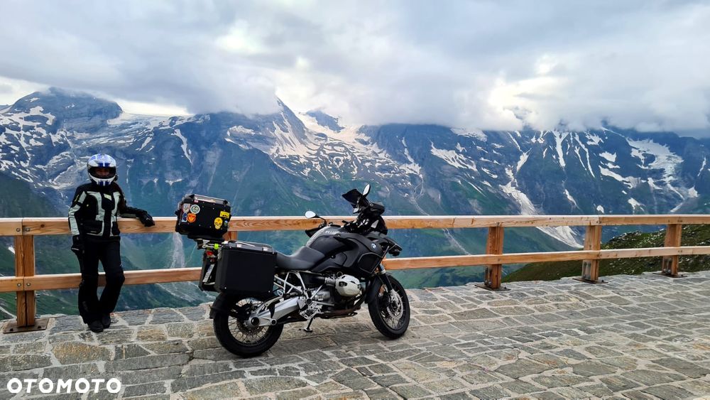BMW R - 19
