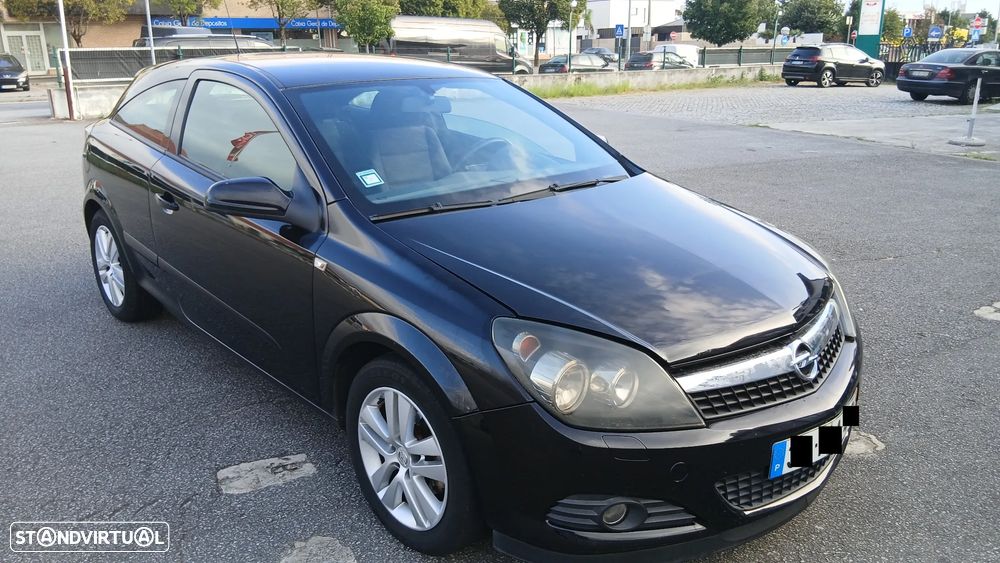 Opel Astra GTC 1.3 CDTI - 2