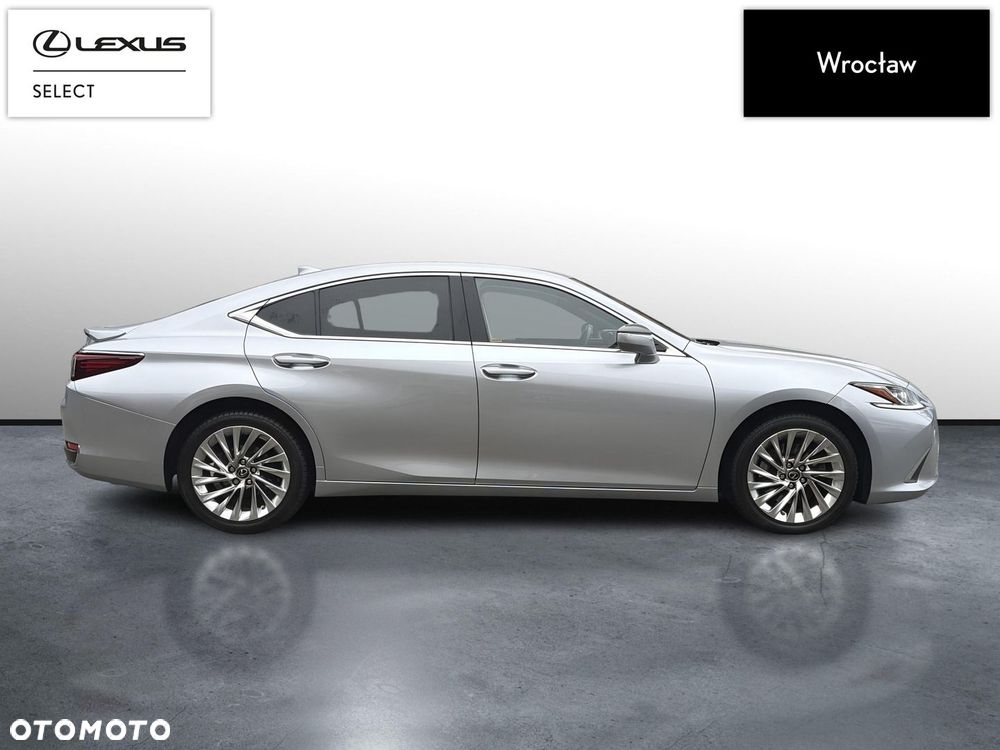 Lexus ES 300h Business Edition - 6