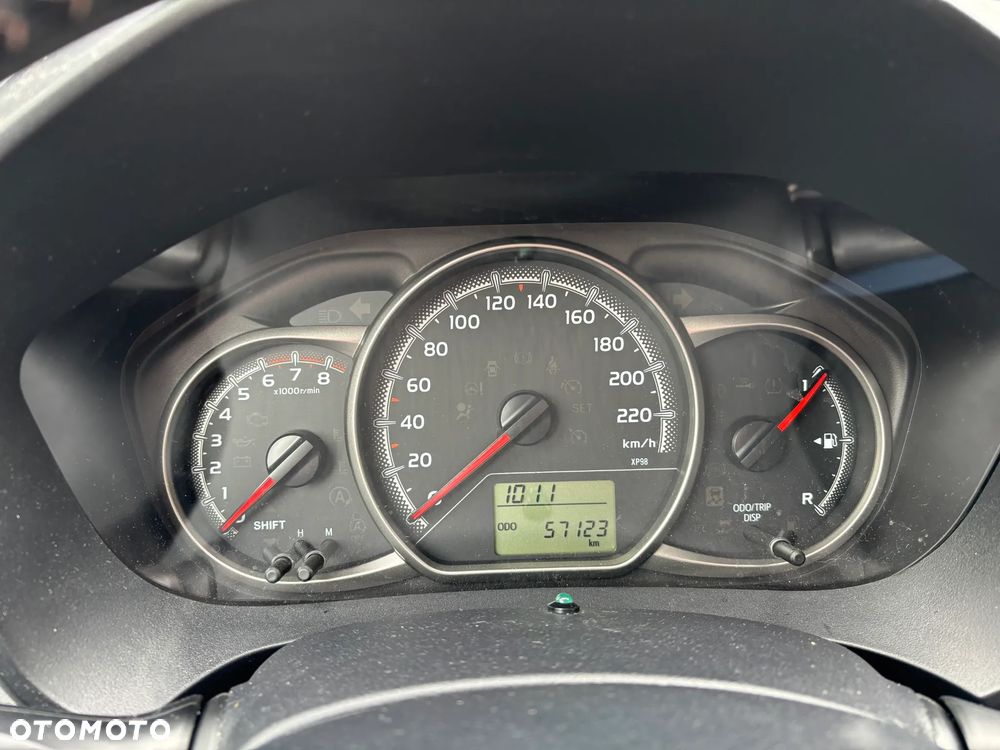 Toyota Yaris 1.0 Active EU6 - 2