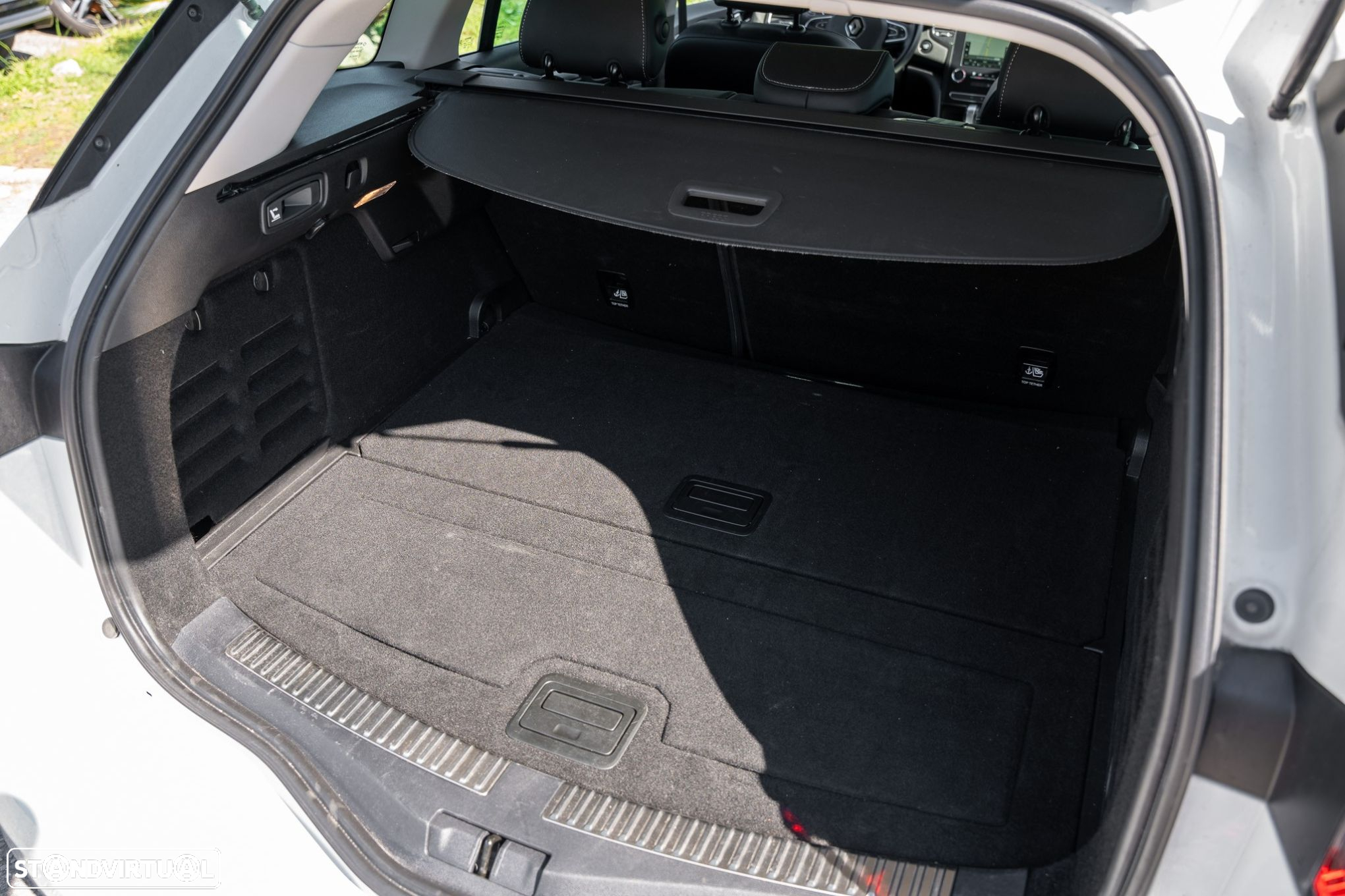 Renault Mégane Sport Tourer 1.5 Blue dCi Bose Edition EDC - 21