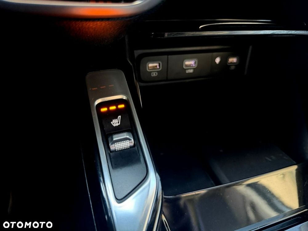 Kia Sorento - 37