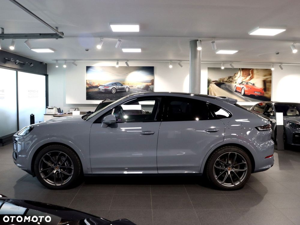 Porsche Cayenne E-Hybrid PHEV - 2