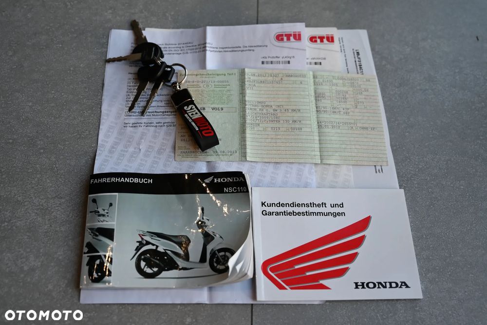 Honda Vision - 23