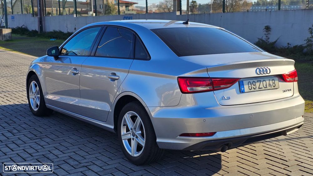 Audi A3 Limousine 30 TDI - 4