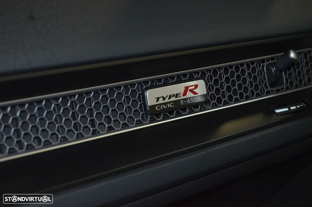 Honda Civic 2.0 i-VTEC Type-R - 23