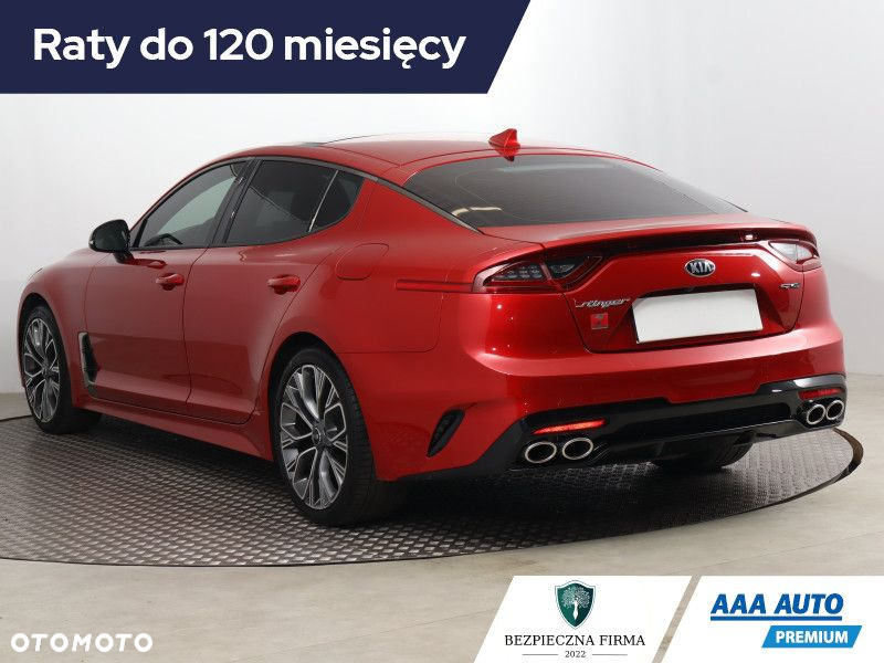 Kia Stinger - 5