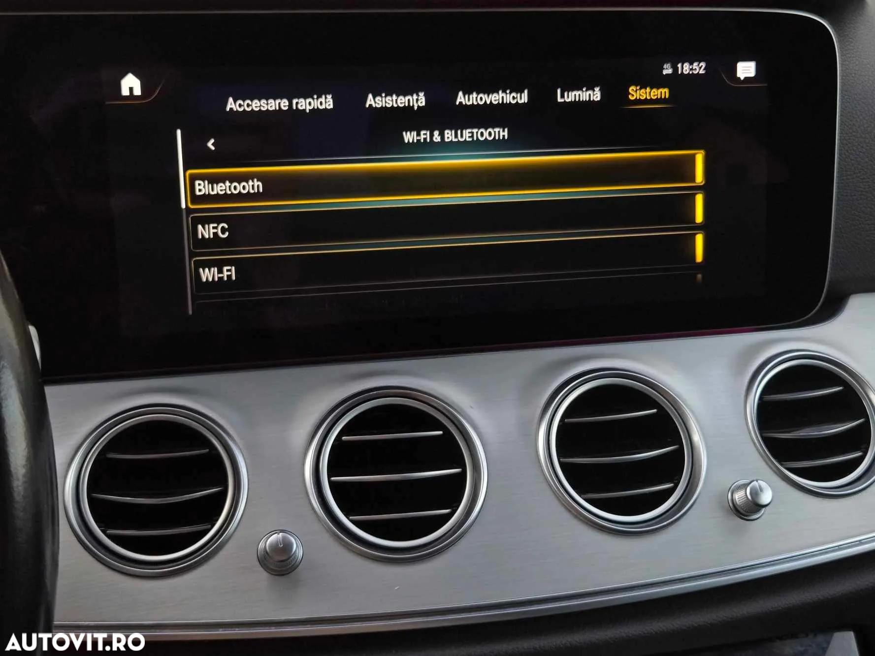Mercedes-Benz E 220 d T 9G-TRONIC Avantgarde - 21