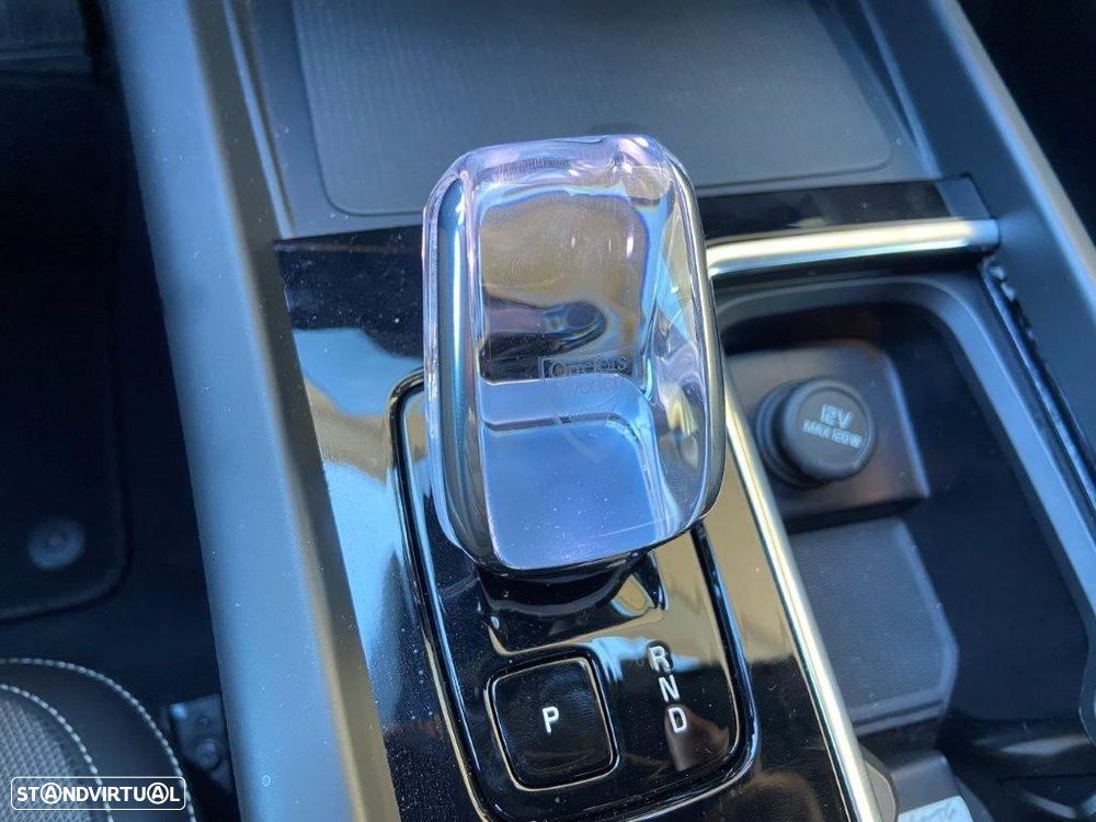 Volvo XC 60 2.0 T6 PHEV Black Edition AWD - 17