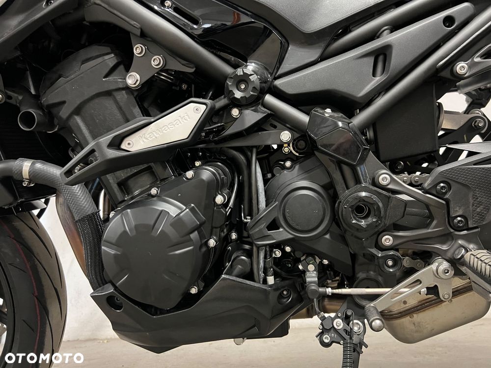 Kawasaki Z 900 - 17